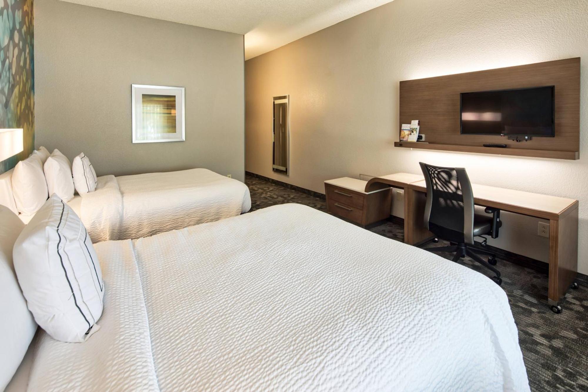 Courtyard By Marriott Rock Hill Hotel Exterior foto